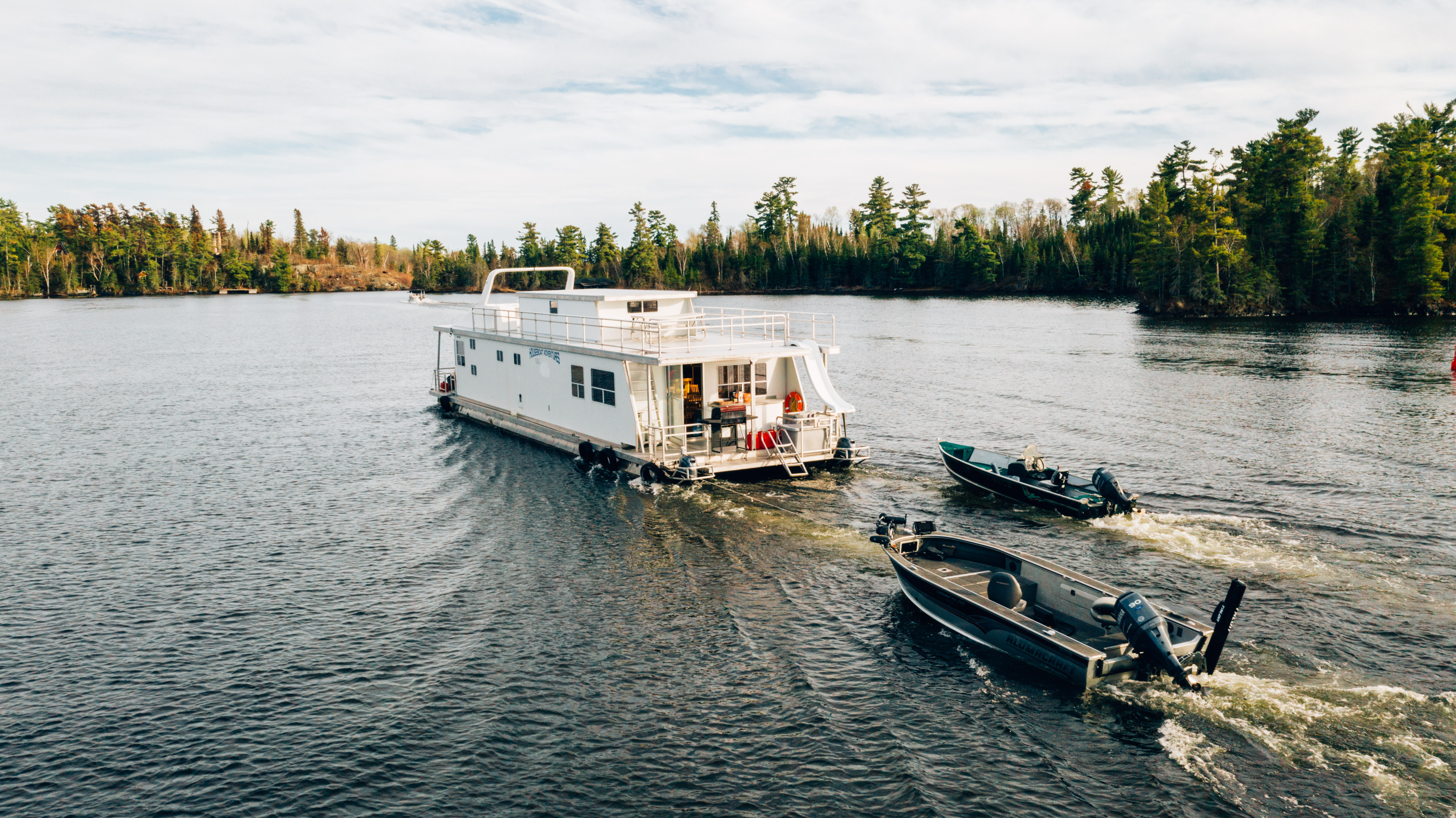 68' Houseboat